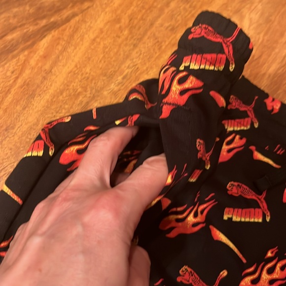 New Puma flame shorts - Picture 6 of 16